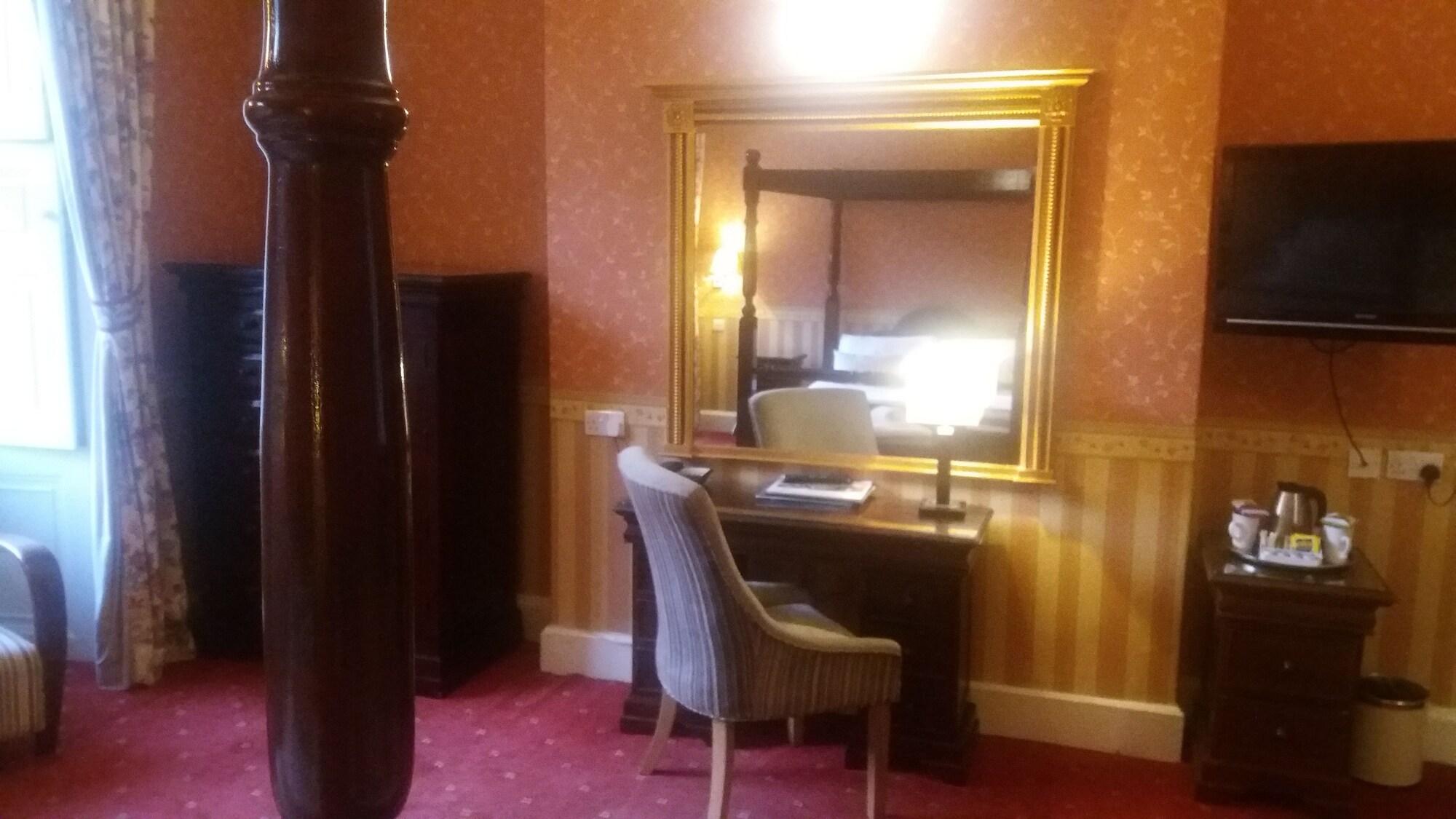 Отель Hall Sheffield